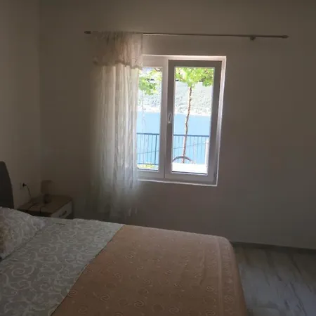 Apartments Jovanovic Perast Exterior photo