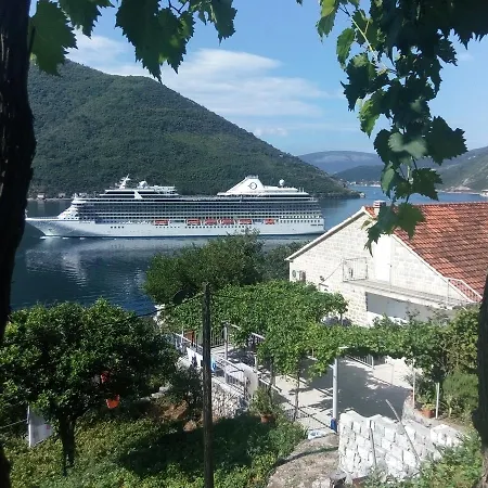 Apartments Jovanovic Perast Exterior photo